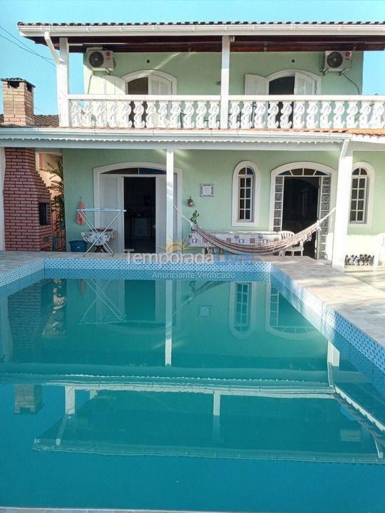 Casa para aluguel de temporada em Guarujá (Astúrias)