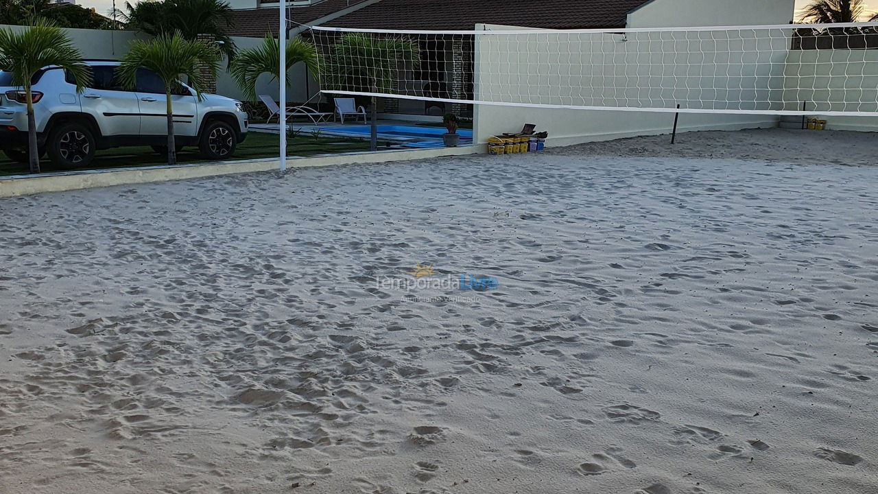 Casa para aluguel de temporada em Cascavel (Praia de águas Belas)