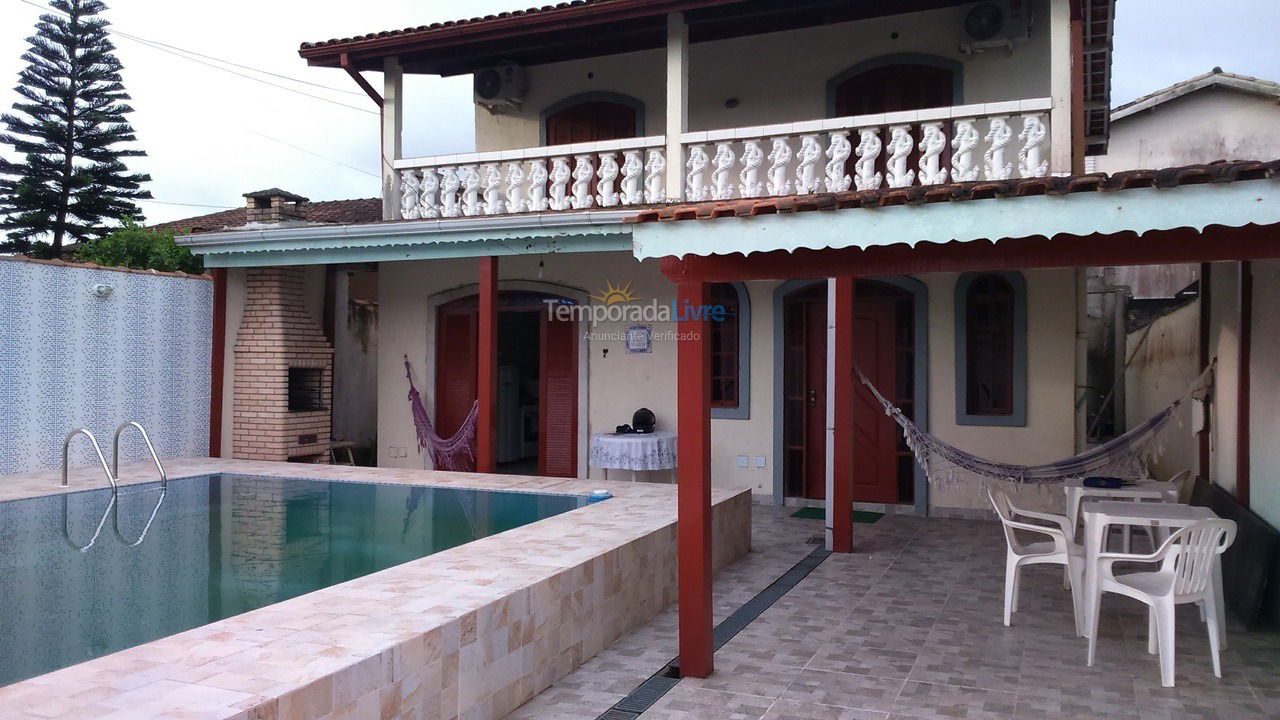 Casa para aluguel de temporada em Guarujá (Astúrias)