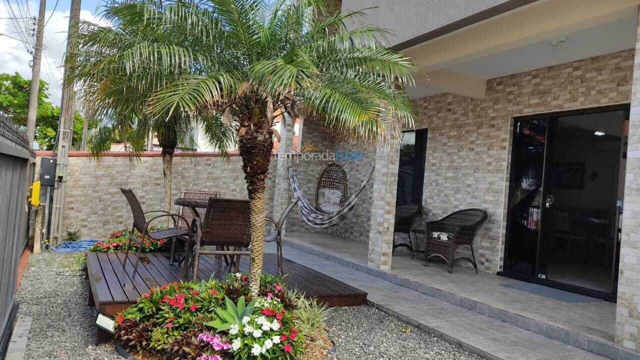 House for vacation rental in São Francisco do Sul (Enseada)