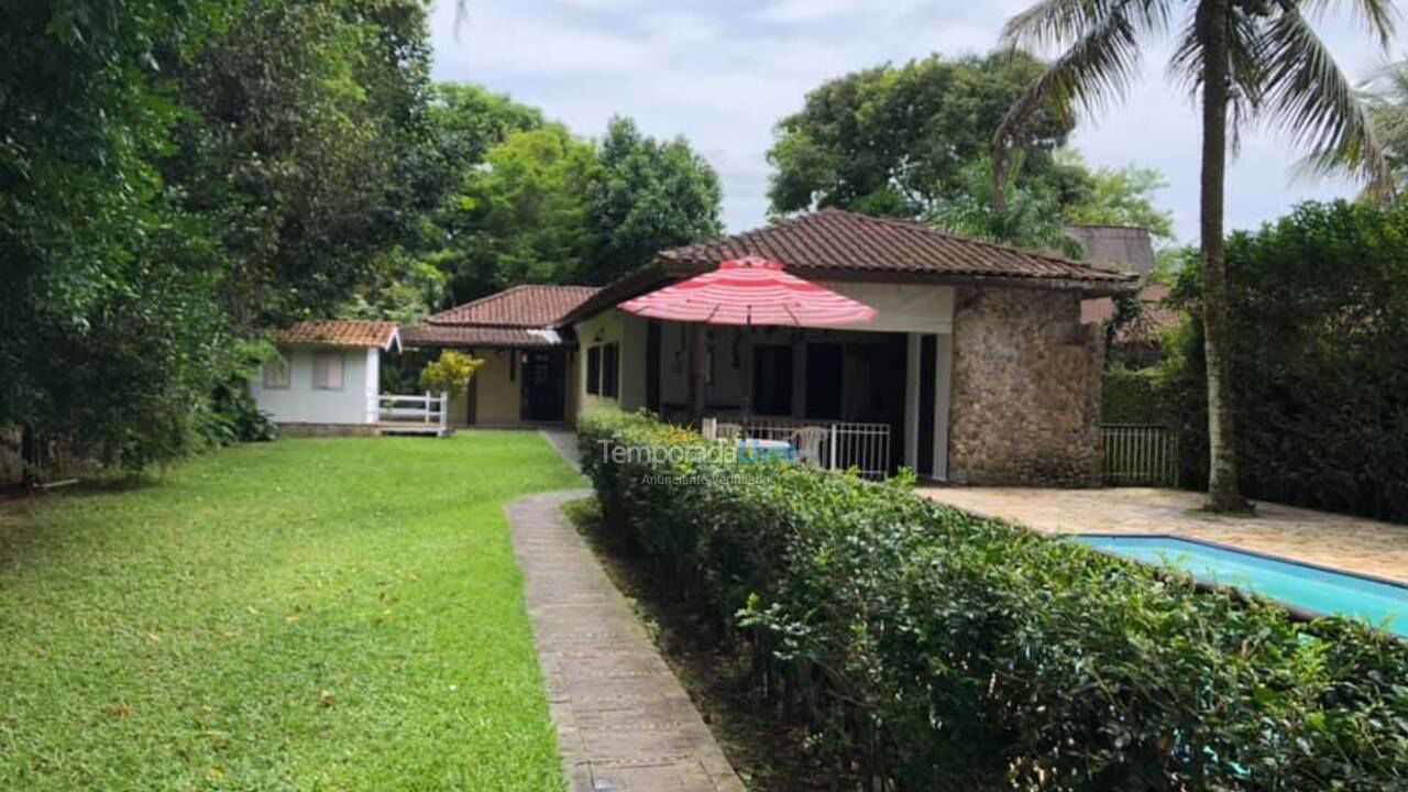 Casa para aluguel de temporada em São Sebastião (Boiçucanga)