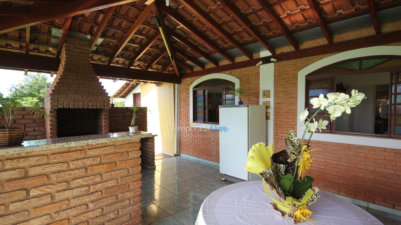 Granja para alquiler de vacaciones em Olímpia (Rural)