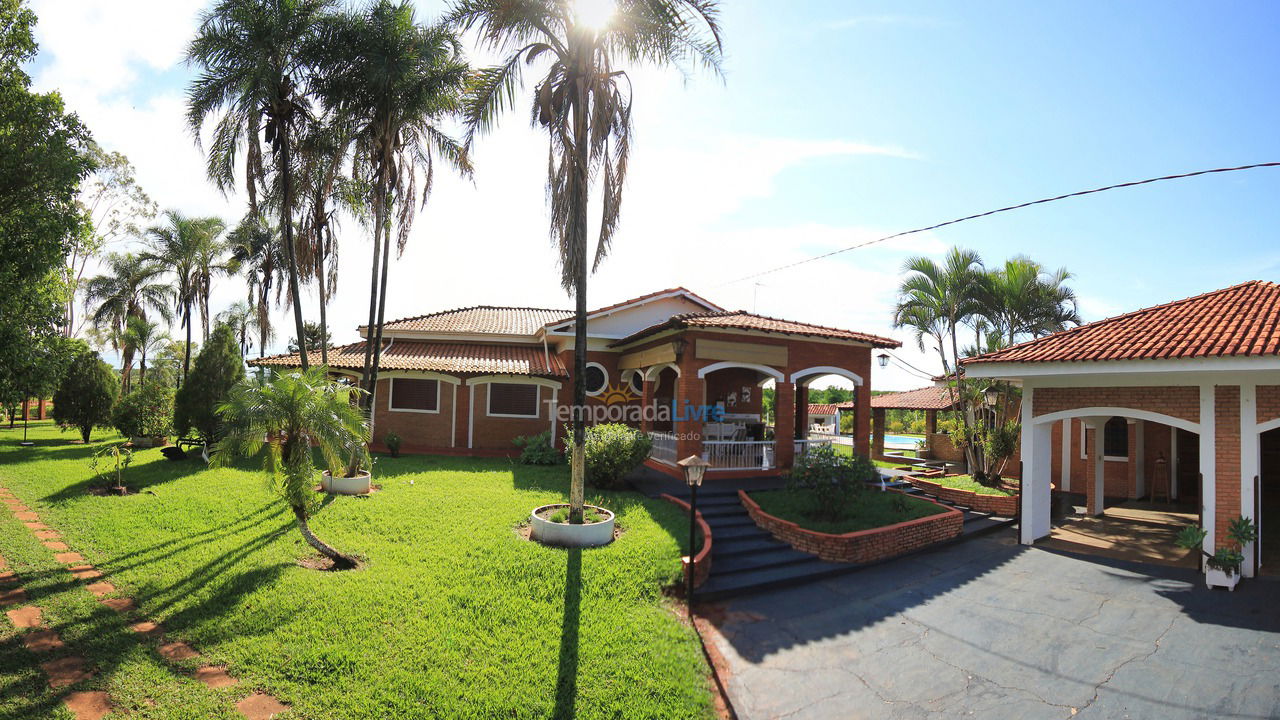 Granja para alquiler de vacaciones em Olímpia (Rural)