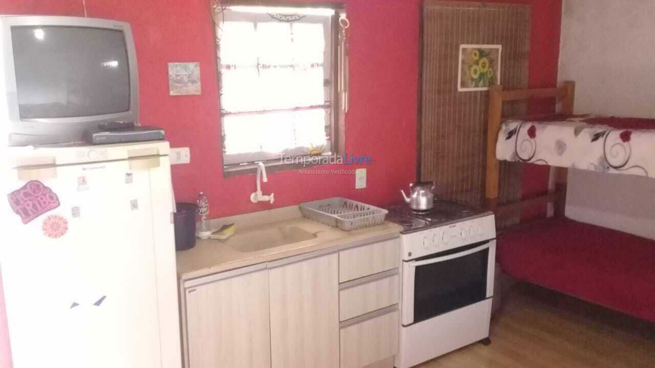 Apartamento para alquiler de vacaciones em Imbituba (Praia do Rosa)