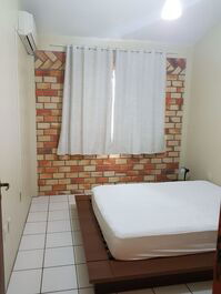 Full fit 2 bedroom center of Garopaba