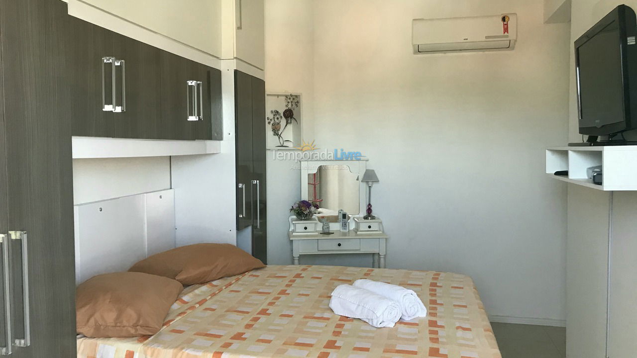 Apartamento para aluguel de temporada em Florianopolis (Campeche)