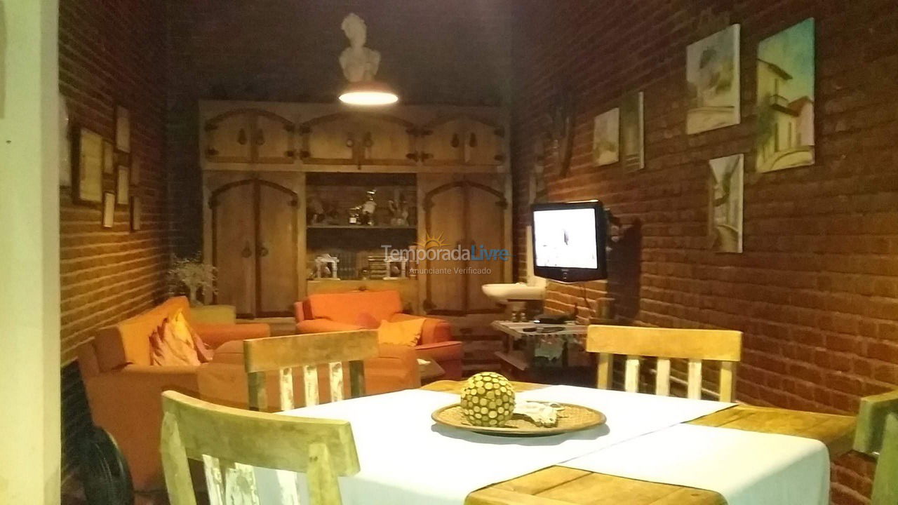 House for vacation rental in Serra Negra (Bairro dos Macacos)