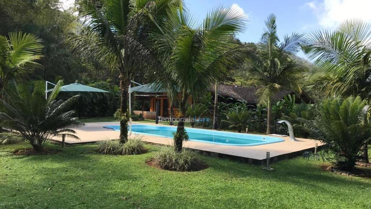 House for vacation rental in Ubatuba (Morro das Moças)