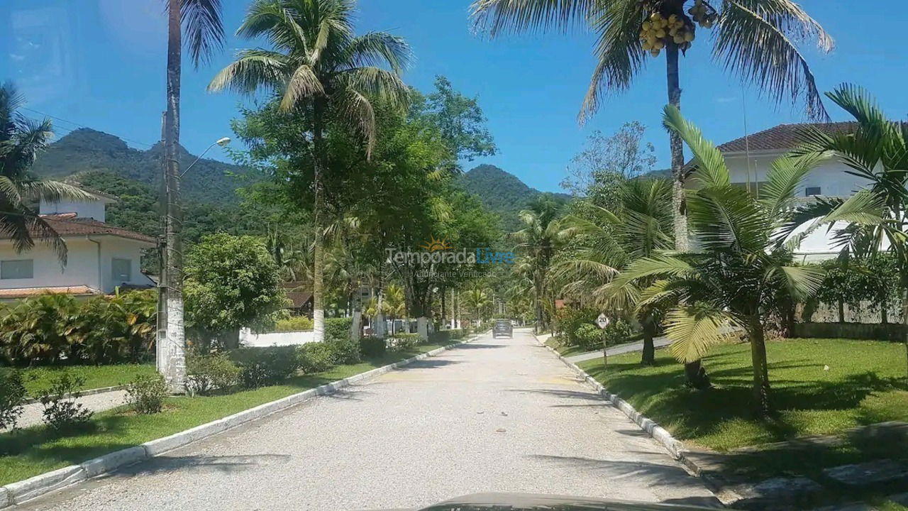 Casa para aluguel de temporada em Ubatuba (Morro das Moças)