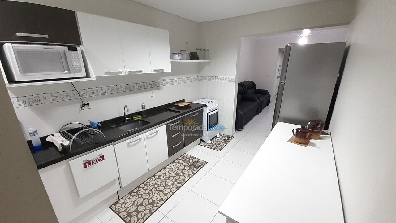 Apartment for vacation rental in Bombinhas (Praia de Bombas)