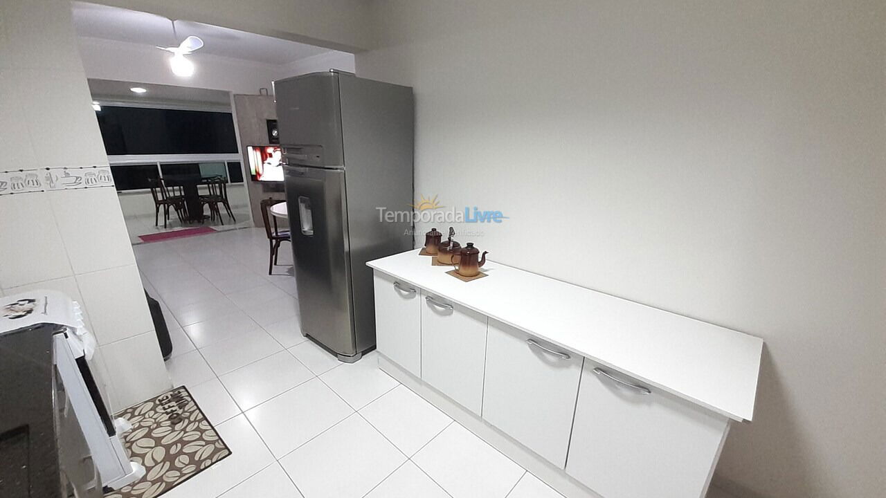 Apartment for vacation rental in Bombinhas (Praia de Bombas)
