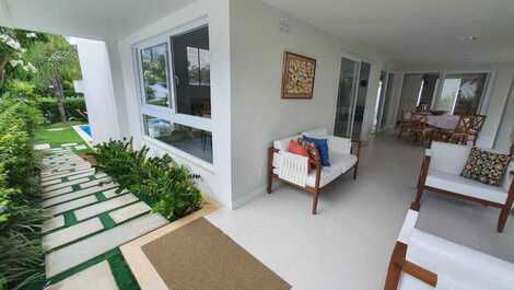 BEACH HOUSE IN CLOSED CONDOMINIUM (GUARAJUBA) BAHIA