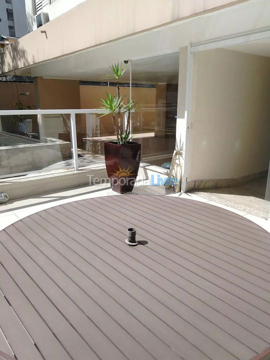 Apartment for vacation rental in Guarujá (Pitangueiras)