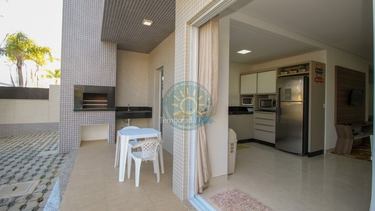 Apartment for vacation rental in Bombinhas (Canto Grande)