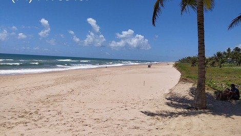 Reveion facing the sea in Guarajuba