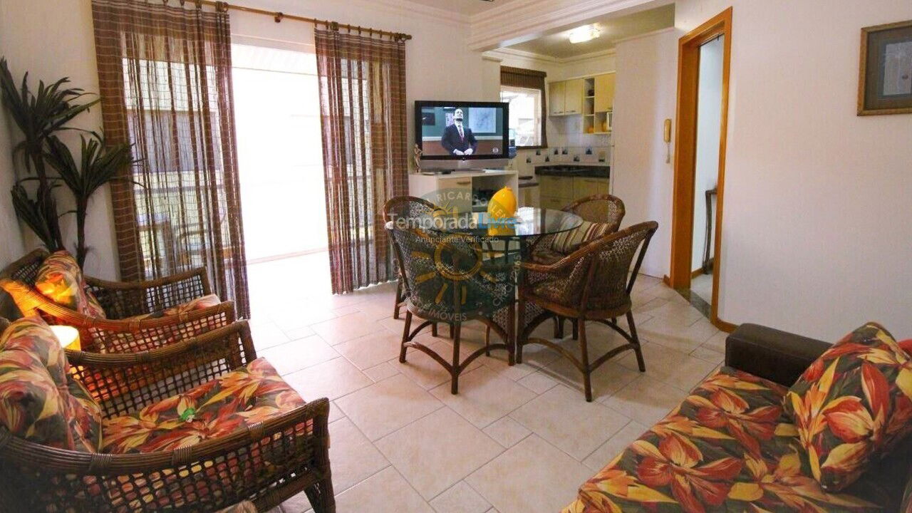 Apartamento para alquiler de vacaciones em Bombinhas (Praia de Quatro Ilhas)