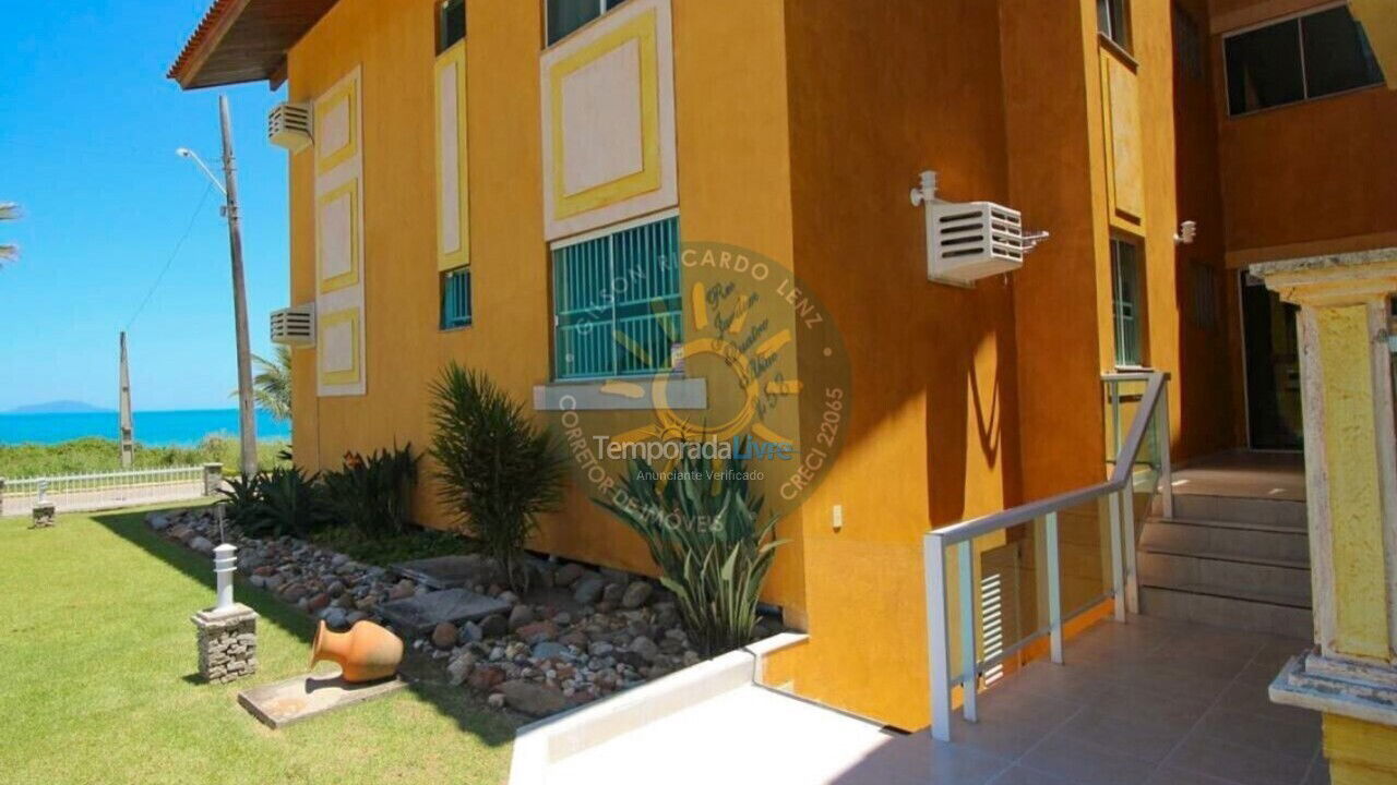 Apartamento para alquiler de vacaciones em Bombinhas (Praia de Quatro Ilhas)