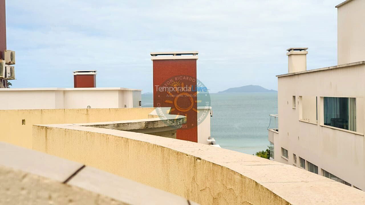 Apartamento para aluguel de temporada em Bombinhas (Praia de Quatro Ilhas)