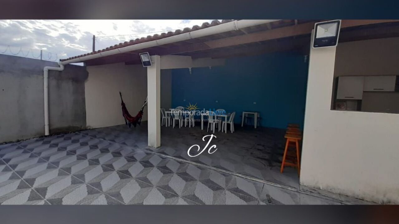 Casa para aluguel de temporada em Recife (Aldeia)