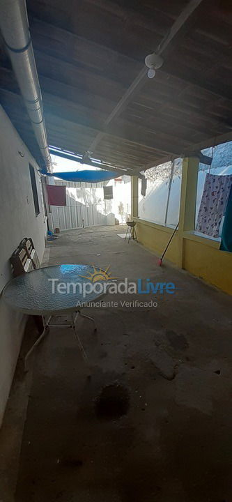 Casa para aluguel de temporada em Fortim (Praia de Pontal de Maceió)