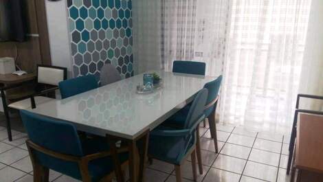 APARTAMENTO 2 DORMITÓRIOS - MEIA PRAIA