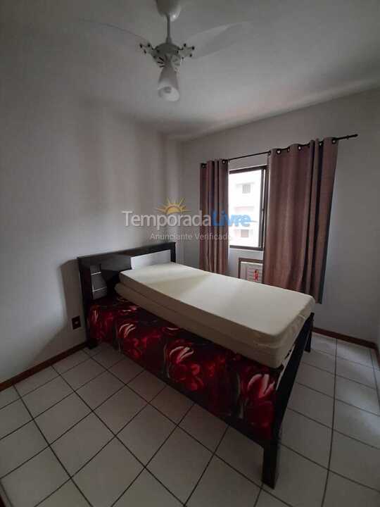 Apartamento para aluguel de temporada em Itapema (Meia Praia)