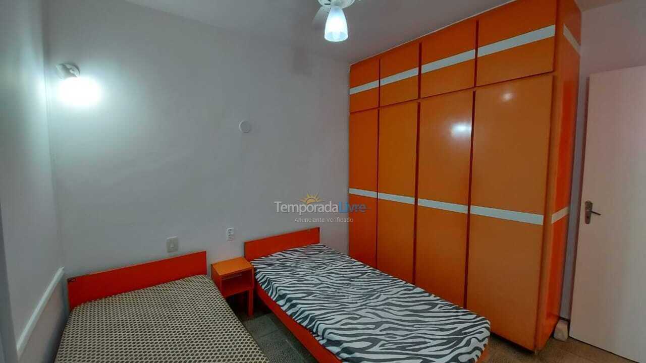 Apartment for vacation rental in Guarujá (Pitangueiras)