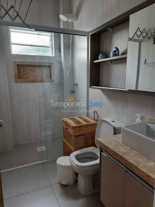 Apartment for vacation rental in Ubatuba (Praia das Toninhas)