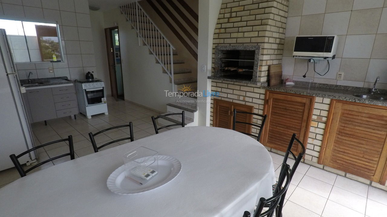 Casa para aluguel de temporada em Penha (Armaçao)