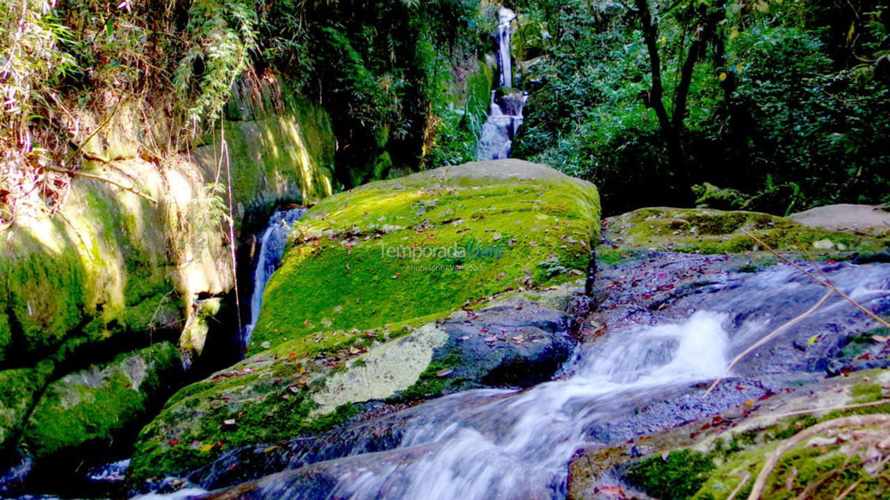 Casa para aluguel de temporada em Bocaina de Minas (Alcantilado)