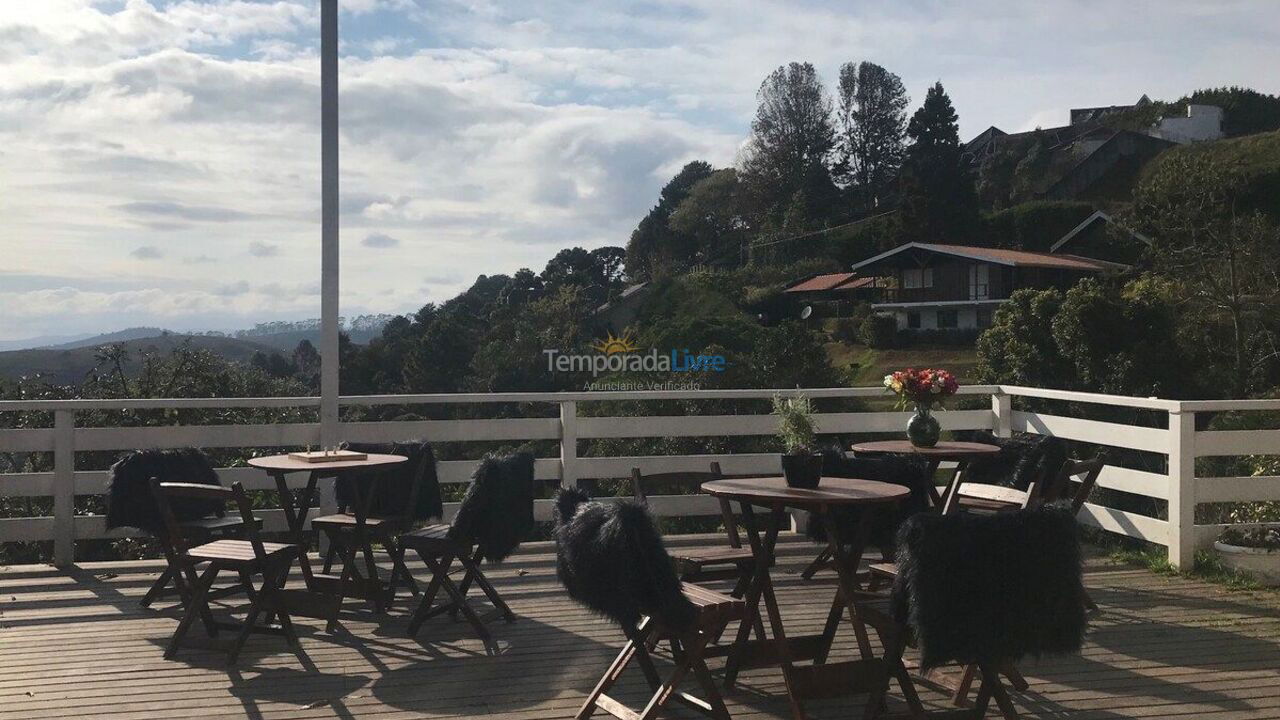 Casa para alquiler de vacaciones em Campos do Jordão (Colinas Capivari)