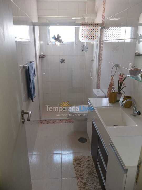 Apartamento para aluguel de temporada em Guarujá (Praia do Tombo)