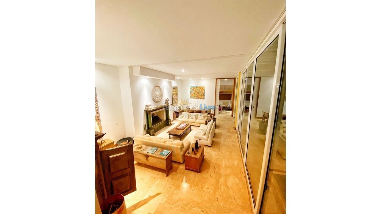 Apartment for vacation rental in Angra dos Reis (Praia Vermelha)