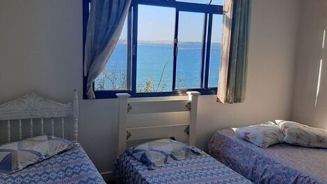 Excelente Apartamento frente al mar para 4 personas con wifi
