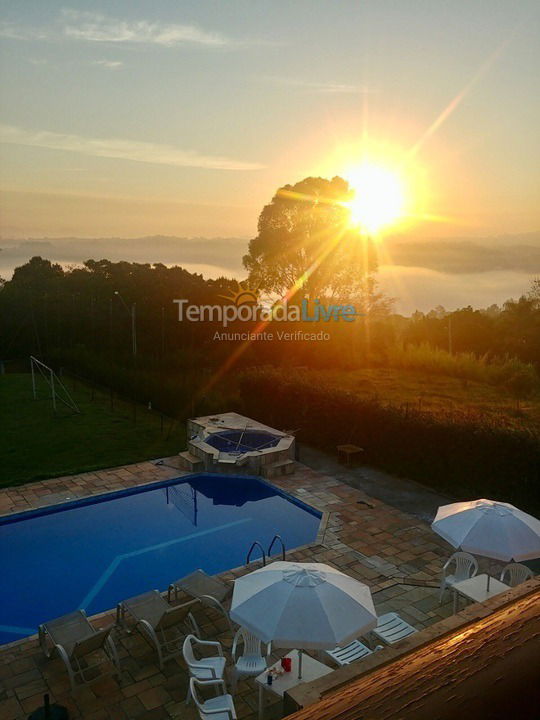 Ranch for vacation rental in Araçariguama (Chácara dora)