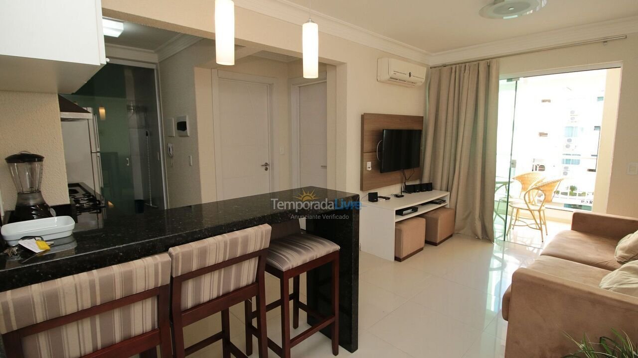 Apartment for vacation rental in Bombinhas (Praia de Bombas)
