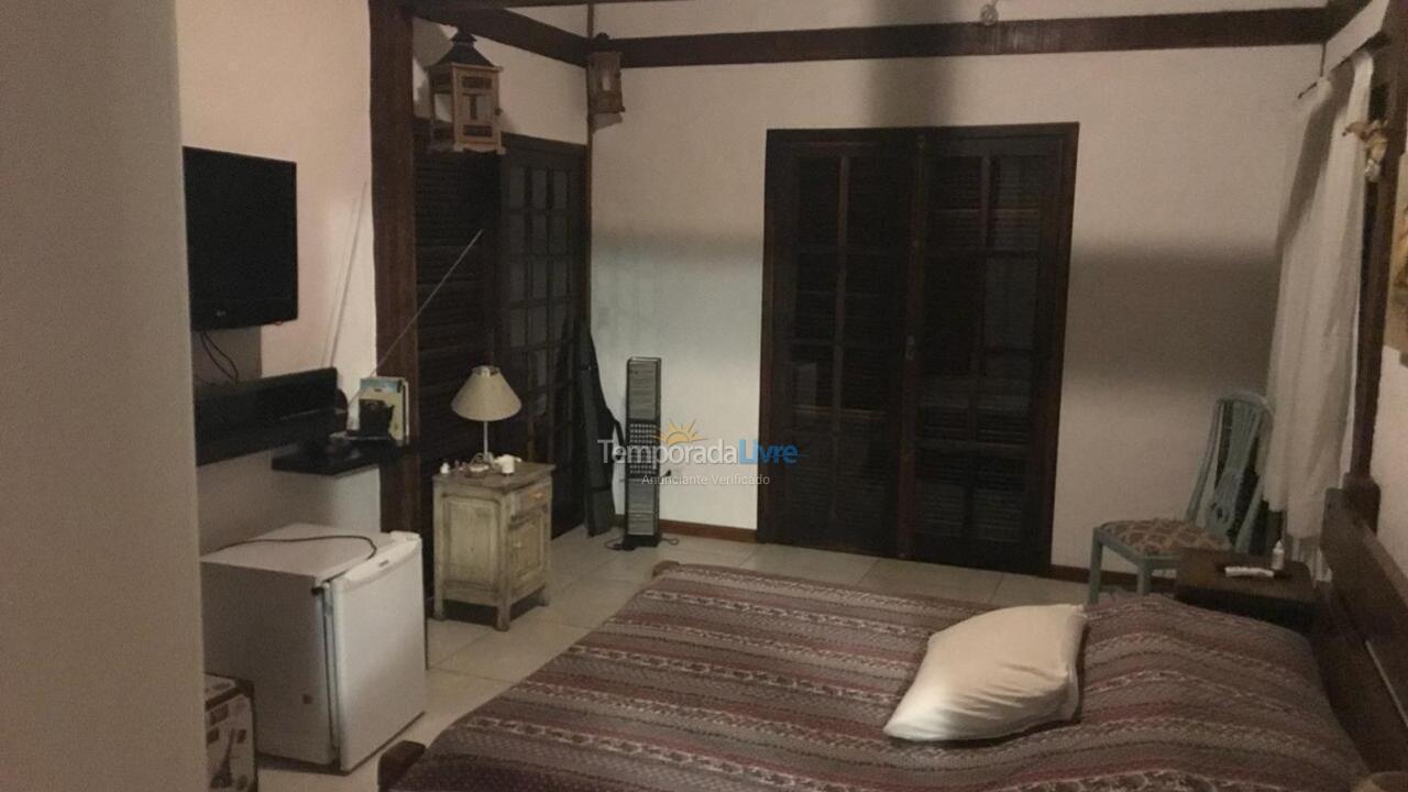 Casa para aluguel de temporada em São Sebastião (Boiçucanga)