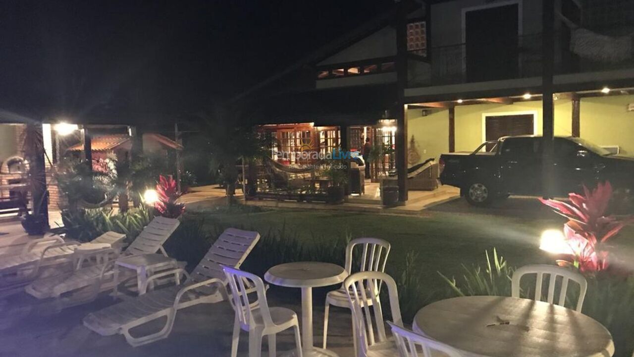 Casa para aluguel de temporada em São Sebastião (Boiçucanga)