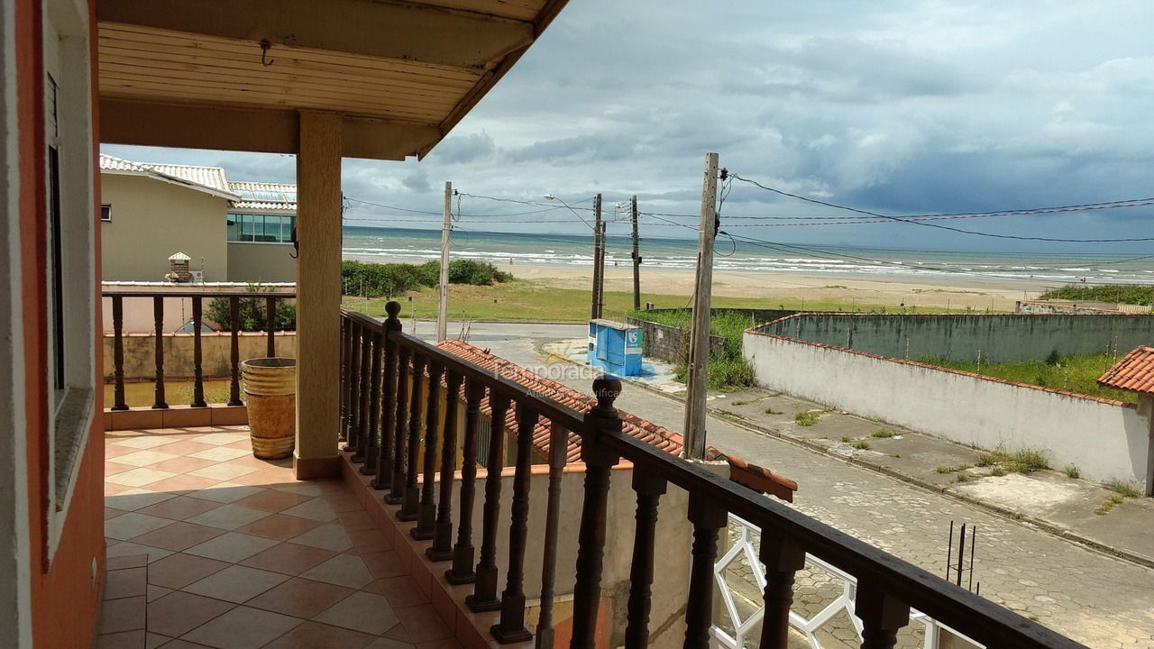 Casa para alquiler de vacaciones em Itanhaém (Balneário Tupy)