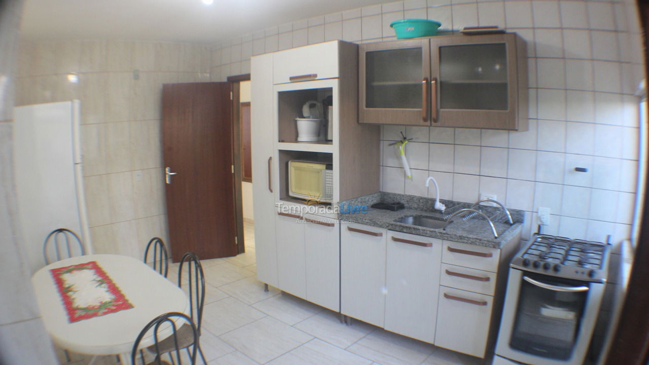 Apartment for vacation rental in Itapema (Meia Praia)