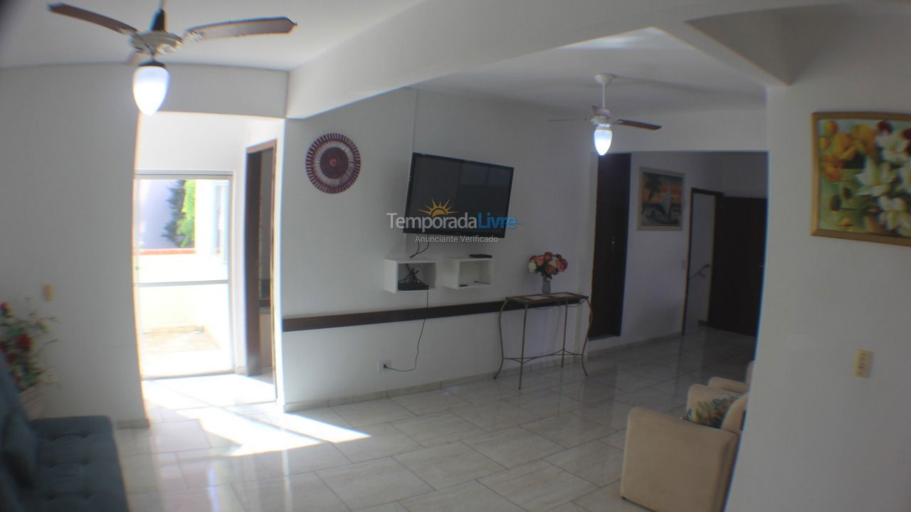 Apartamento para aluguel de temporada em Itapema (Meia Praia)