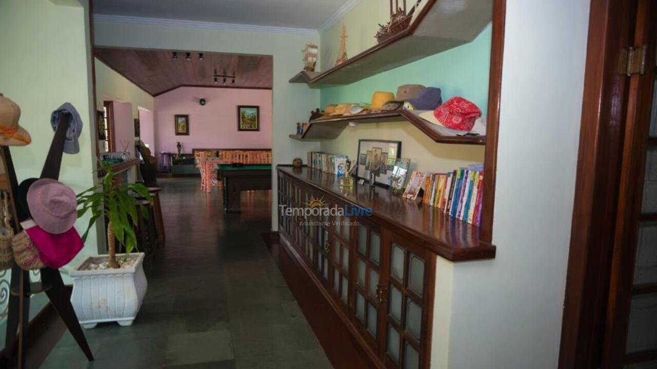Casa para aluguel de temporada em Ubatuba (Tabatinga)