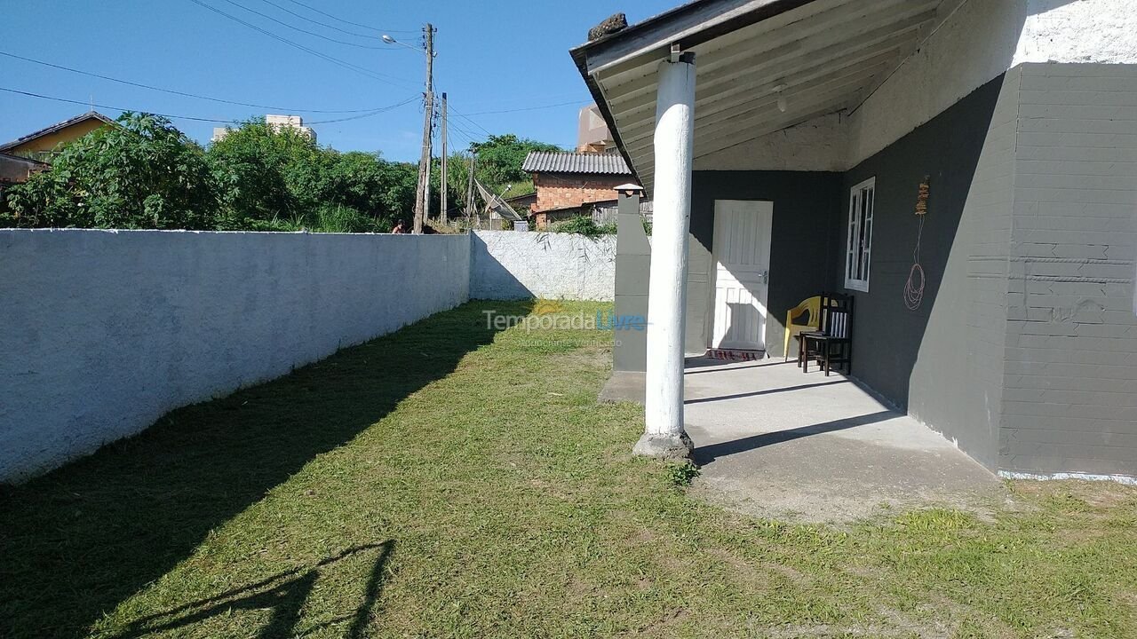 House for vacation rental in Imbituba (Vila Nova)