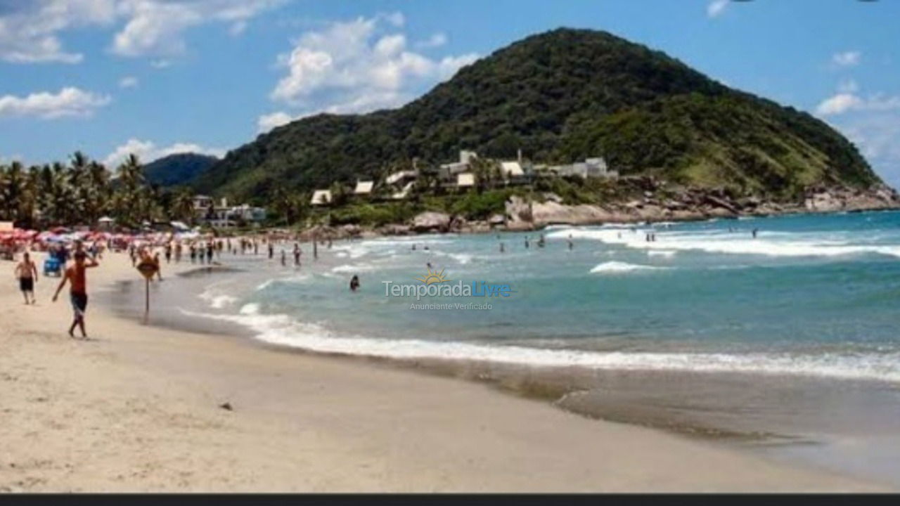 Casa para aluguel de temporada em Guarujá (Praia do Pernambuco)