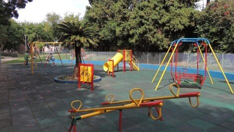 Spacious and bright apartment, fully furnished