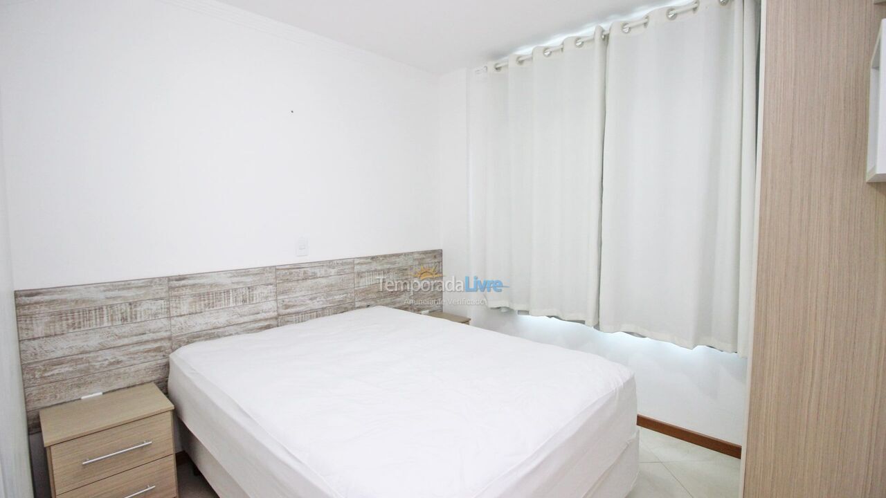 Apartamento para alquiler de vacaciones em Bombinhas (Praia de Bombas)