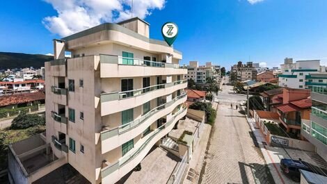 Apartamento de 02 habitaciones en Praia de Bombas
