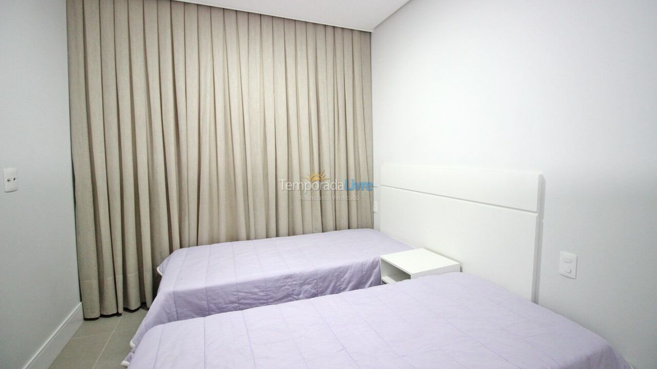 House for vacation rental in Bombinhas (Praia de Bombas)