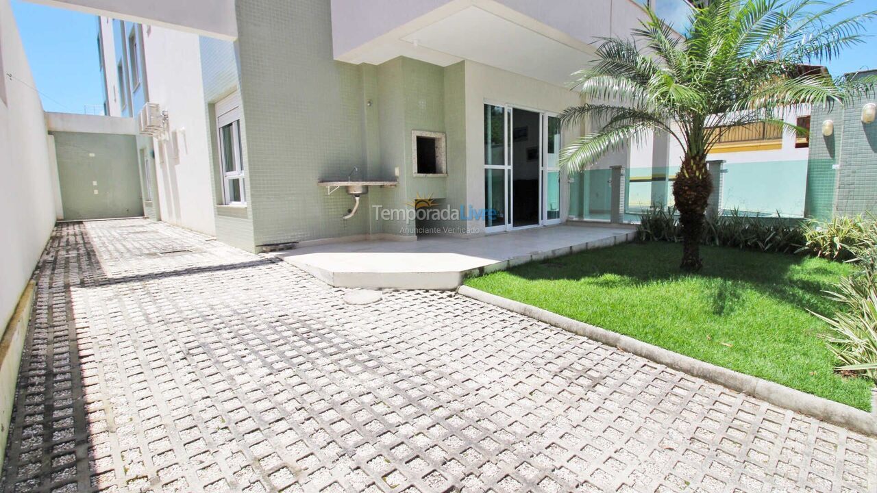 Apartment for vacation rental in Bombinhas (Praia de Bombinhas)