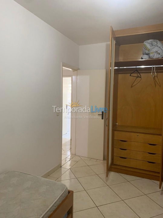 Apartamento para aluguel de temporada em Guarujá (Astúrias)